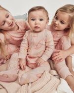 ENTERIZO CON PIECITOS BUNNY ROSE - Imagen 2